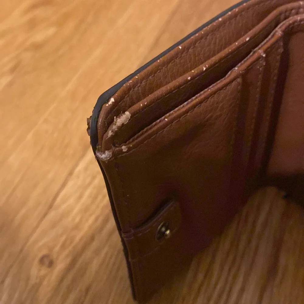 Fossil women’s wallet - Picture 7 of 7